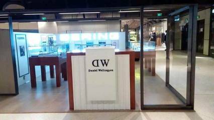 蘇州優(yōu)家展覽工廠 專業(yè)助力商場、展廳與酒店活動(dòng)搭建